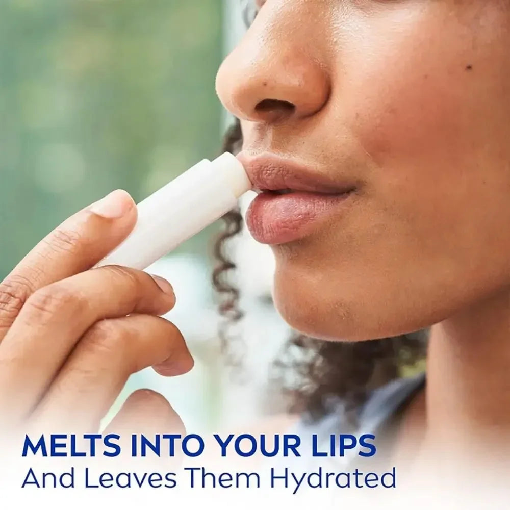 Nivea Moisturizing Lipstick Natural Lip 4.8g