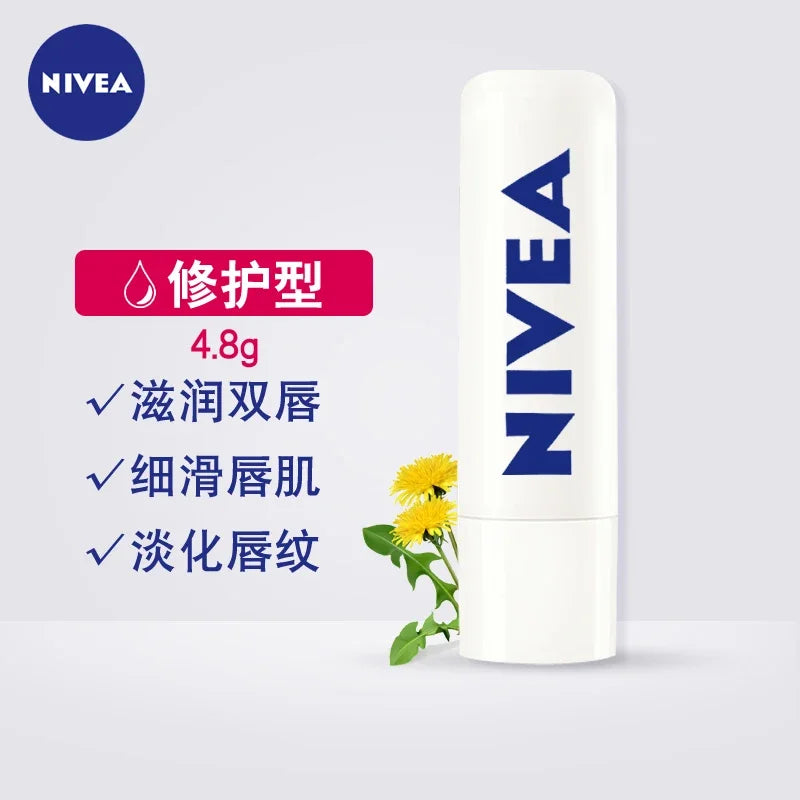 Nivea Moisturizing Lipstick Natural Lip 4.8g